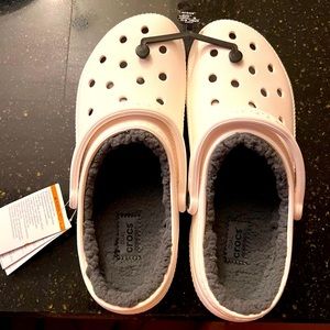 Fleece line Crocs.